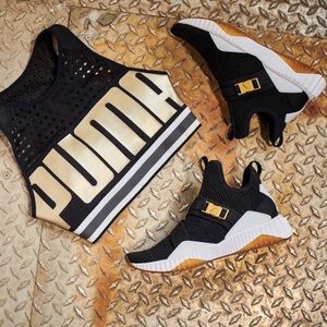 PUMA Defy Varsity Mid Women's Sneakers